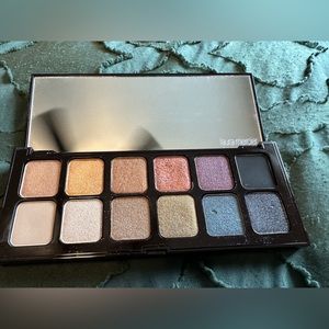 Laura Mercier “Hidden Gems” Eyeshadow Palette